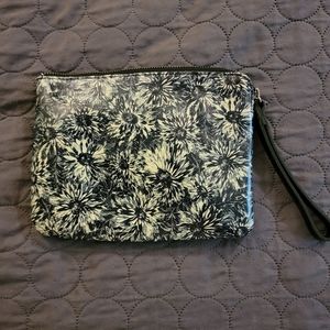 Patricia Nash Wristlet